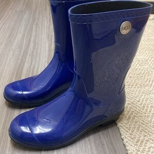 UGG Sienna Mid Calf Rain Boots